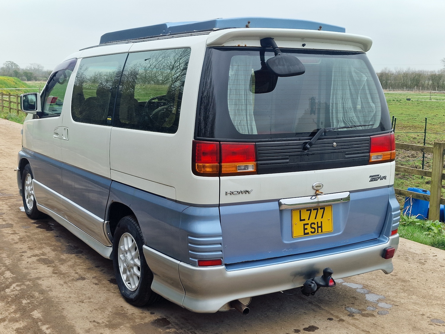Used Nissan Elgrand 2010 for sale - 77878778: Photo 7