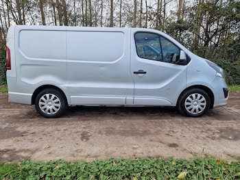 Used Vauxhall Vivaro 2017 for sale - 76415641: Photo