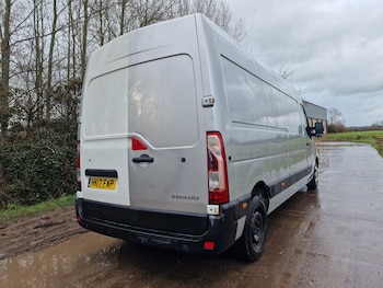Used Renault Master 2017 for sale - 77301509: Photo