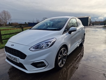 Used Ford Fiesta 2019 for sale - 76921561: Photo