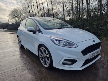 Used Ford Fiesta 2019 for sale - 76921561: Photo