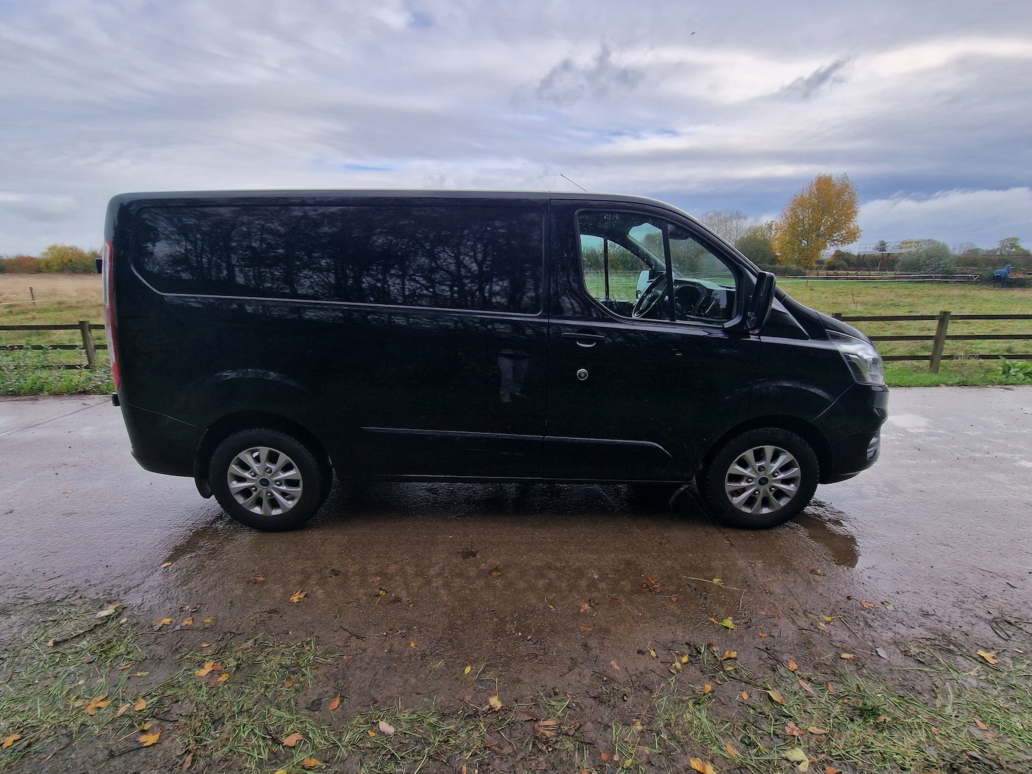 Used Ford Transit Custom 2019 for sale - 76356001: Photo 4
