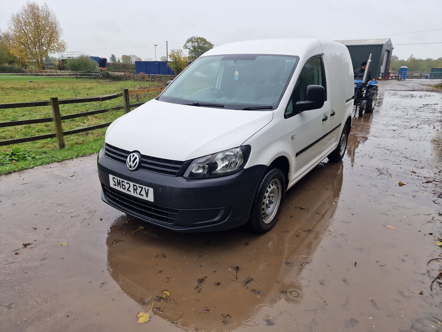 Used Volkswagen Caddy 2012 for sale - 76565121: Photo 3