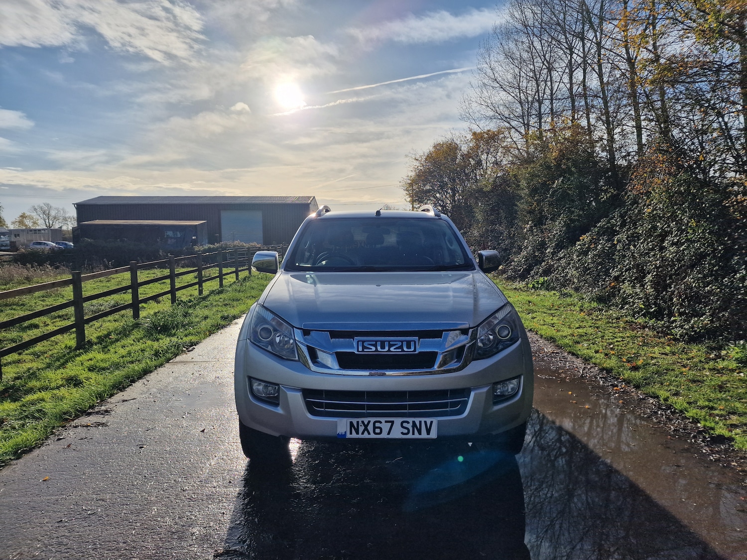 Used Isuzu D-Max 2017 for sale - 76482838: Photo 2