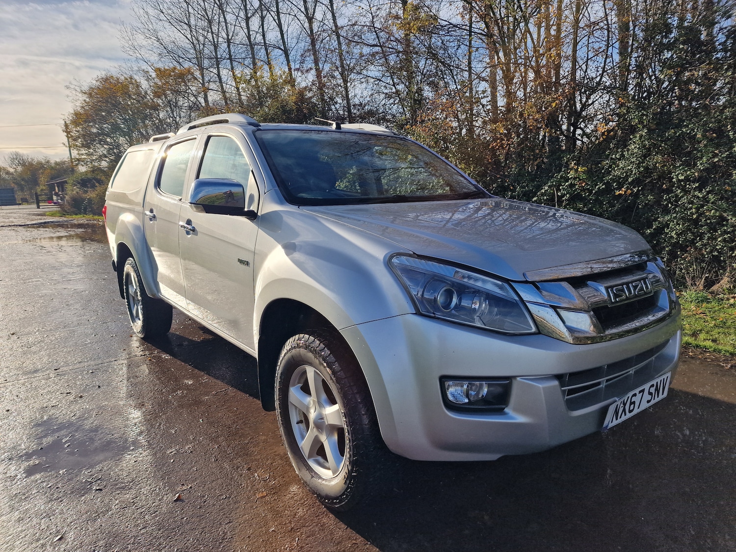 Used Isuzu D-Max 2017 for sale - 76482838: Photo 3
