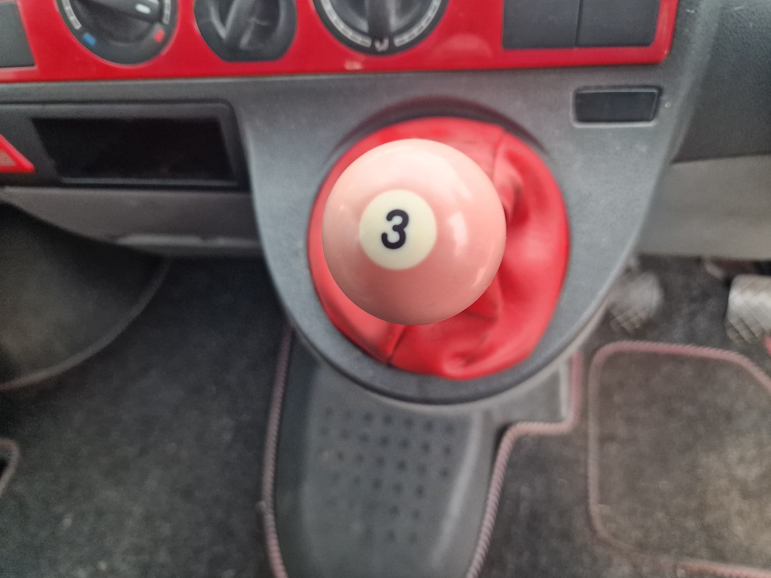 Used Volkswagen Transporter 2007 for sale - 77324226: Photo 28