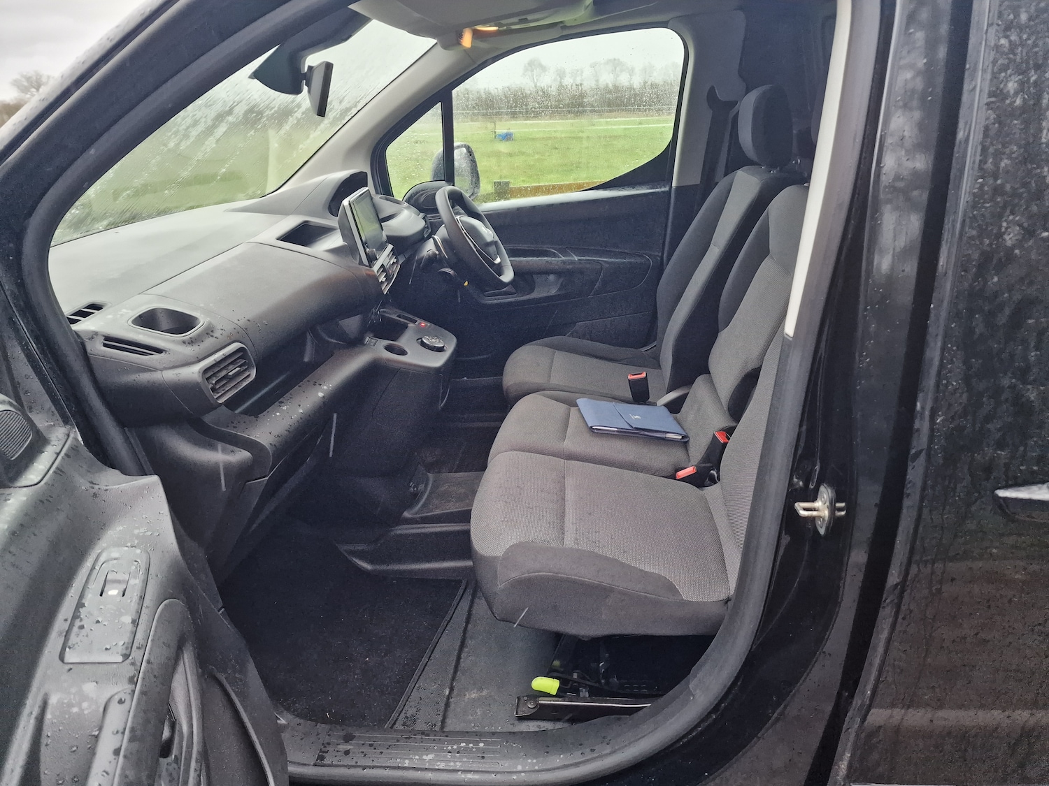 Used Peugeot Partner 2021 for sale - 76881992: Photo 15