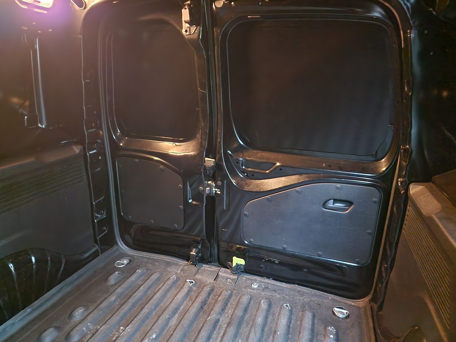 Used Peugeot Partner 2021 for sale - 76881992: Photo 19