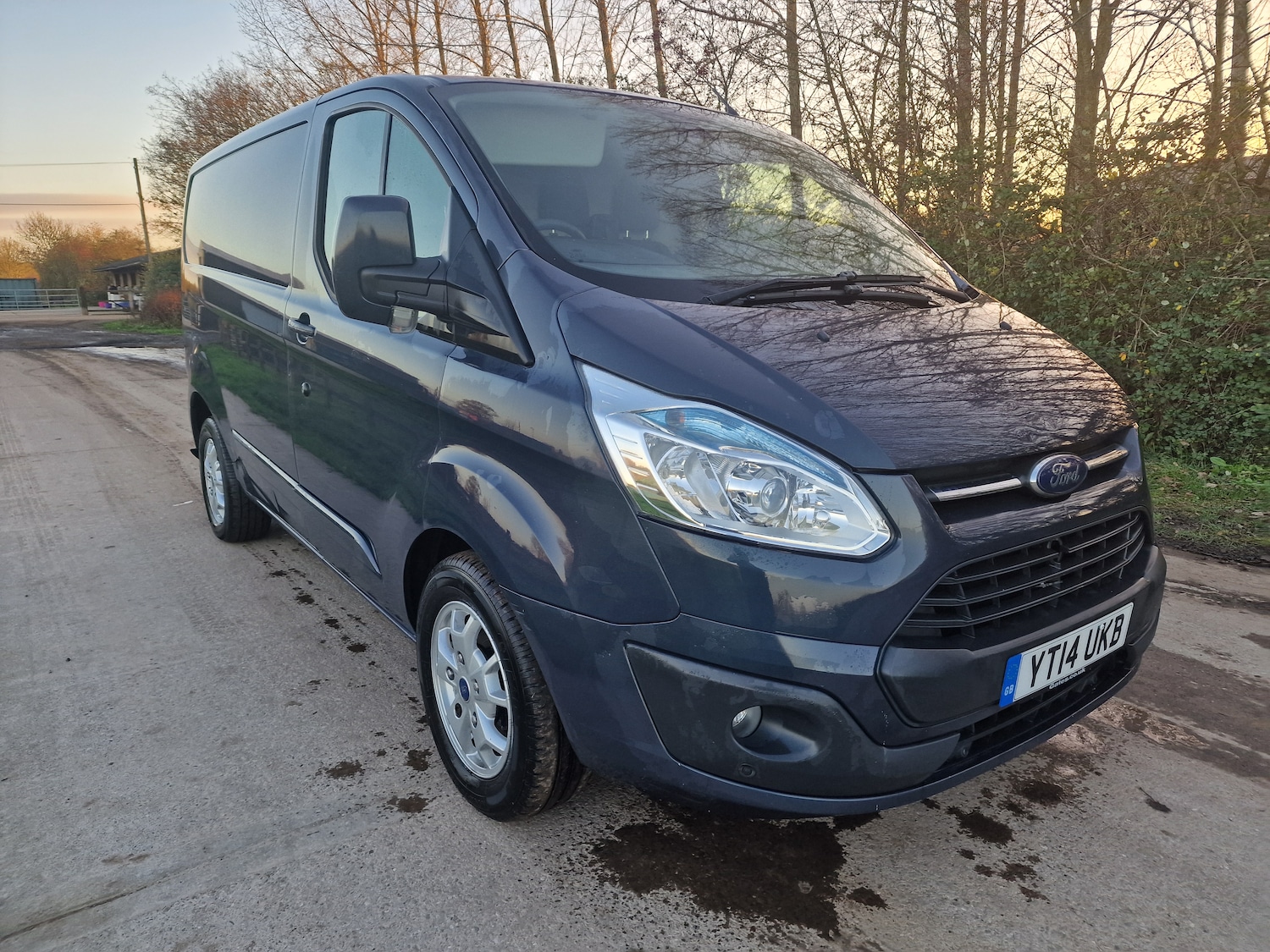 Used Ford Transit Custom 2014 for sale - 76611326: Photo 2