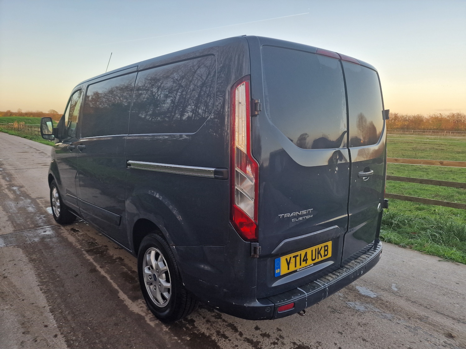 Used Ford Transit Custom 2014 for sale - 76611326: Photo 8