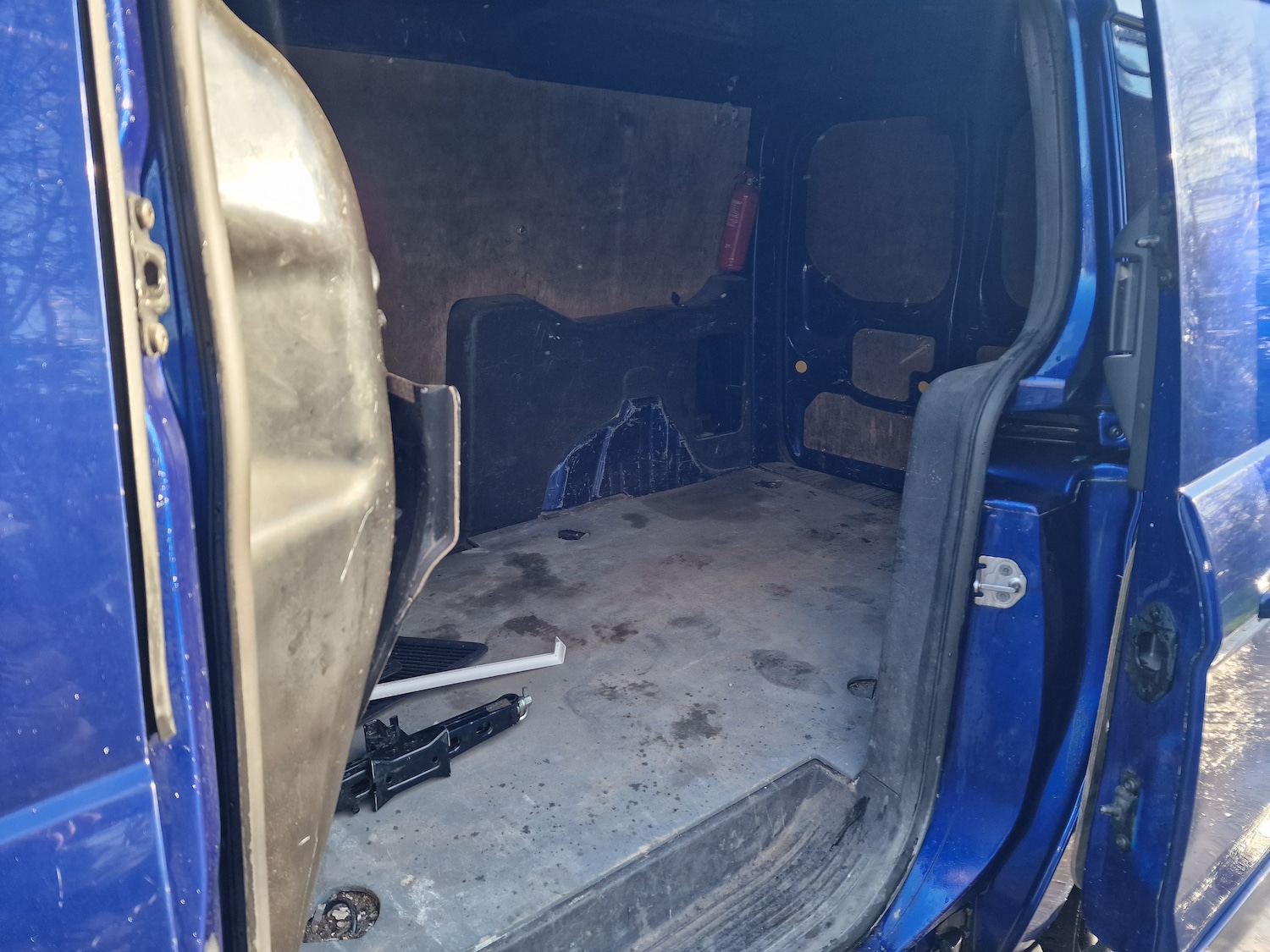 Used Ford Transit Connect 2014 for sale - 76627425: Photo 13