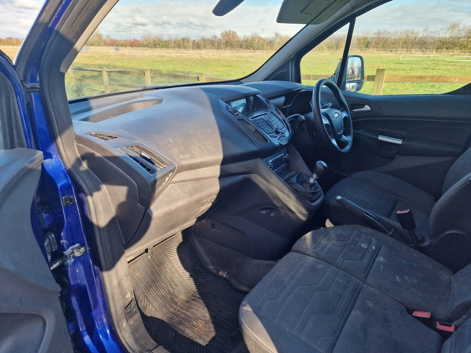 Used Ford Transit Connect 2014 for sale - 76627425: Photo 17