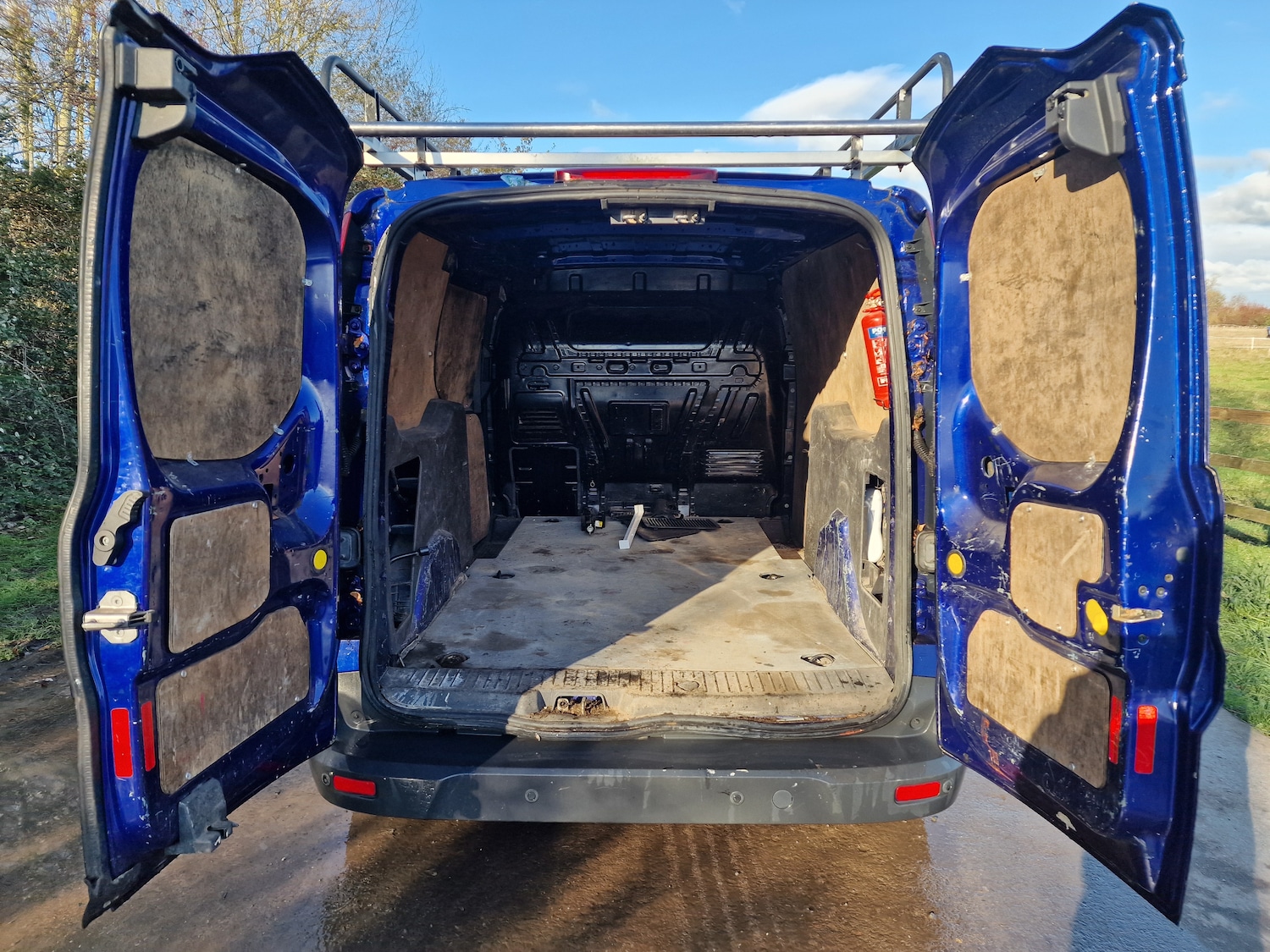 Used Ford Transit Connect 2014 for sale - 76627425: Photo 8