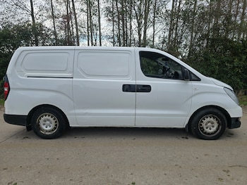 Used Hyundai Iload 2014 for sale - 76027852: Photo