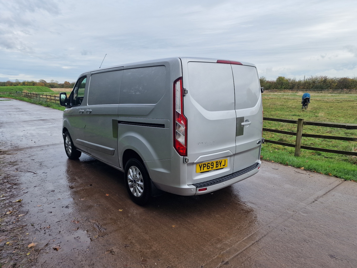 Used Ford Transit Custom 2019 for sale - 76356002: Photo 8