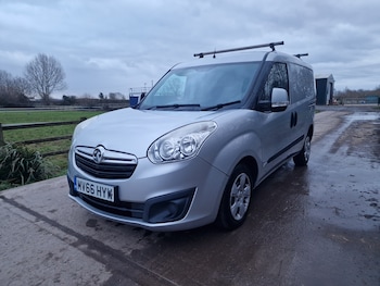 Used Vauxhall Combo 2016 for sale - 77420289: Photo