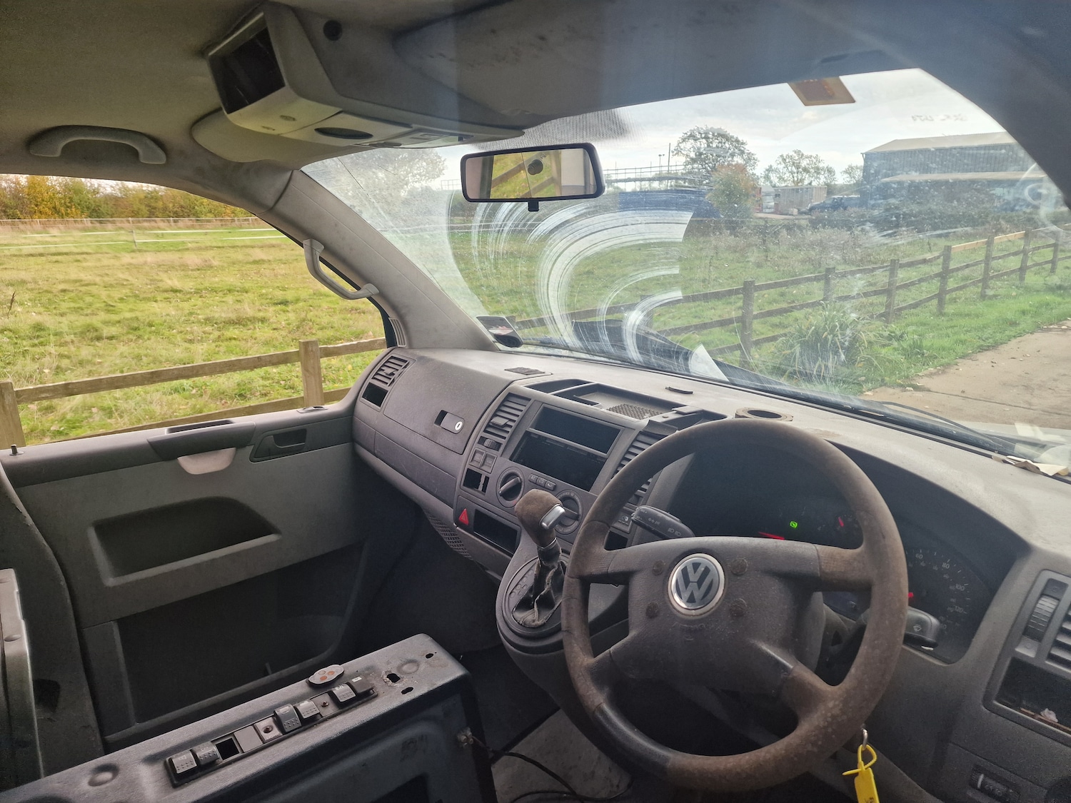 Used Volkswagen Transporter 2005 for sale - 76355999: Photo 11