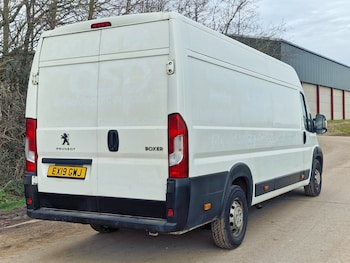 Used Peugeot Boxer 2019 for sale - 77735636: Photo