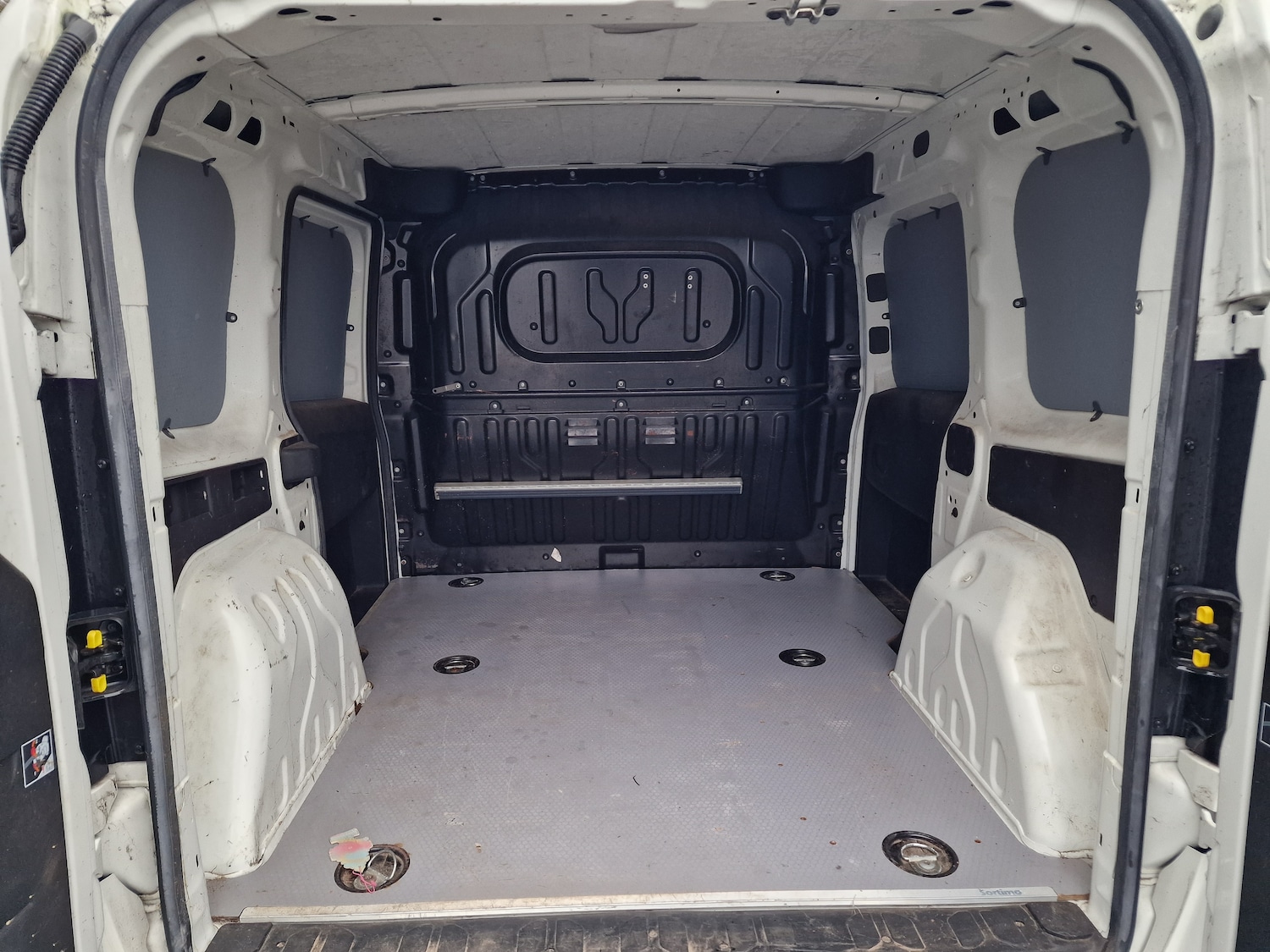 Used Vauxhall Combo 2017 for sale - 77277558: Photo 12