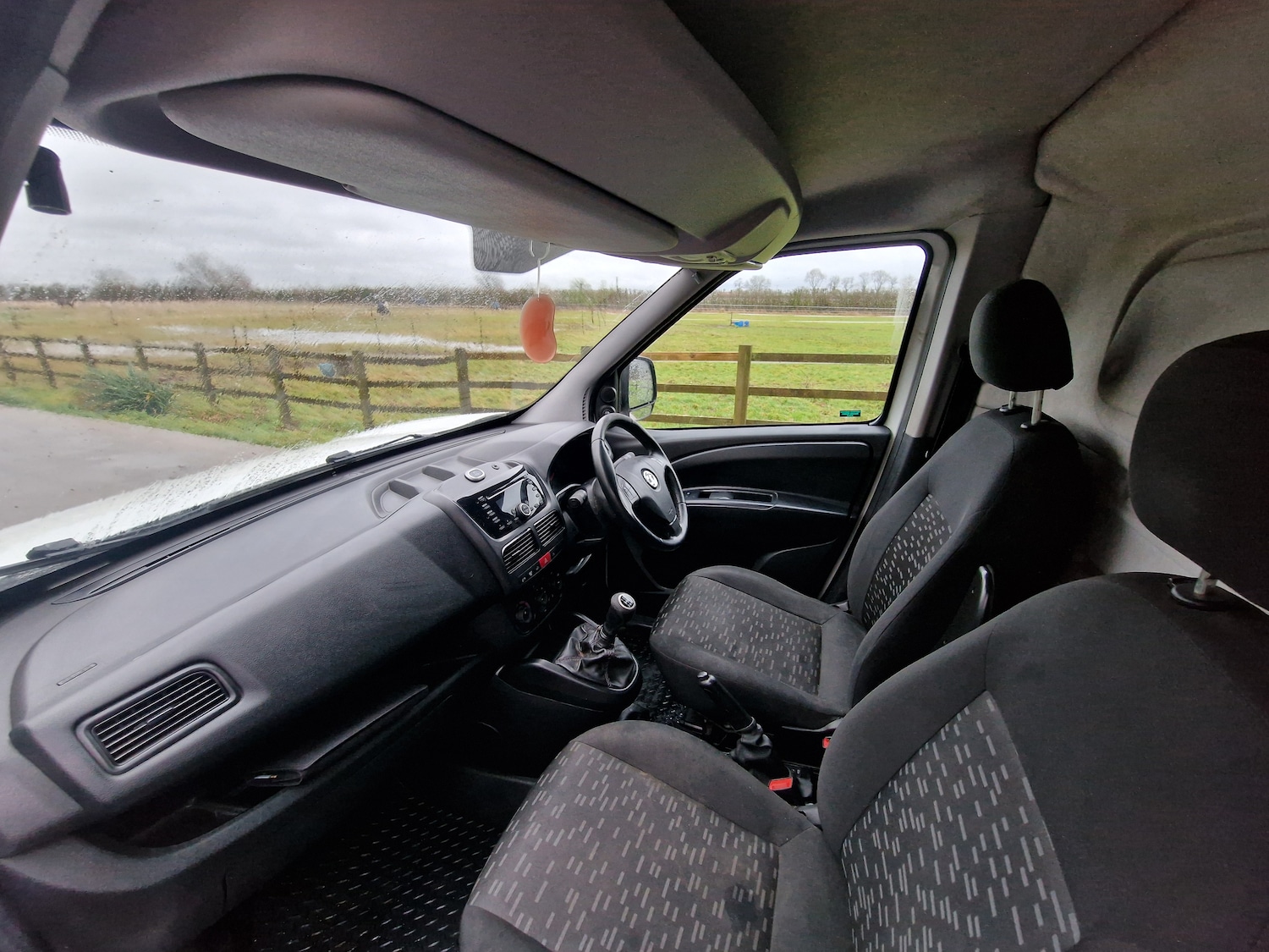 Used Vauxhall Combo 2017 for sale - 77277558: Photo 15