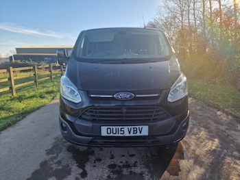 Used Ford Transit Custom 2015 for sale - 76663132: Photo