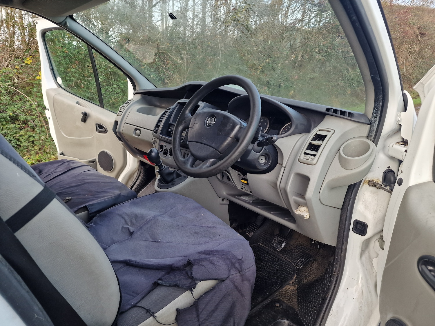 Used Vauxhall Vivaro 2012 for sale - 76885197: Photo 9