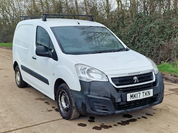 Used Peugeot Partner 2017 for sale - 77845444: Photo