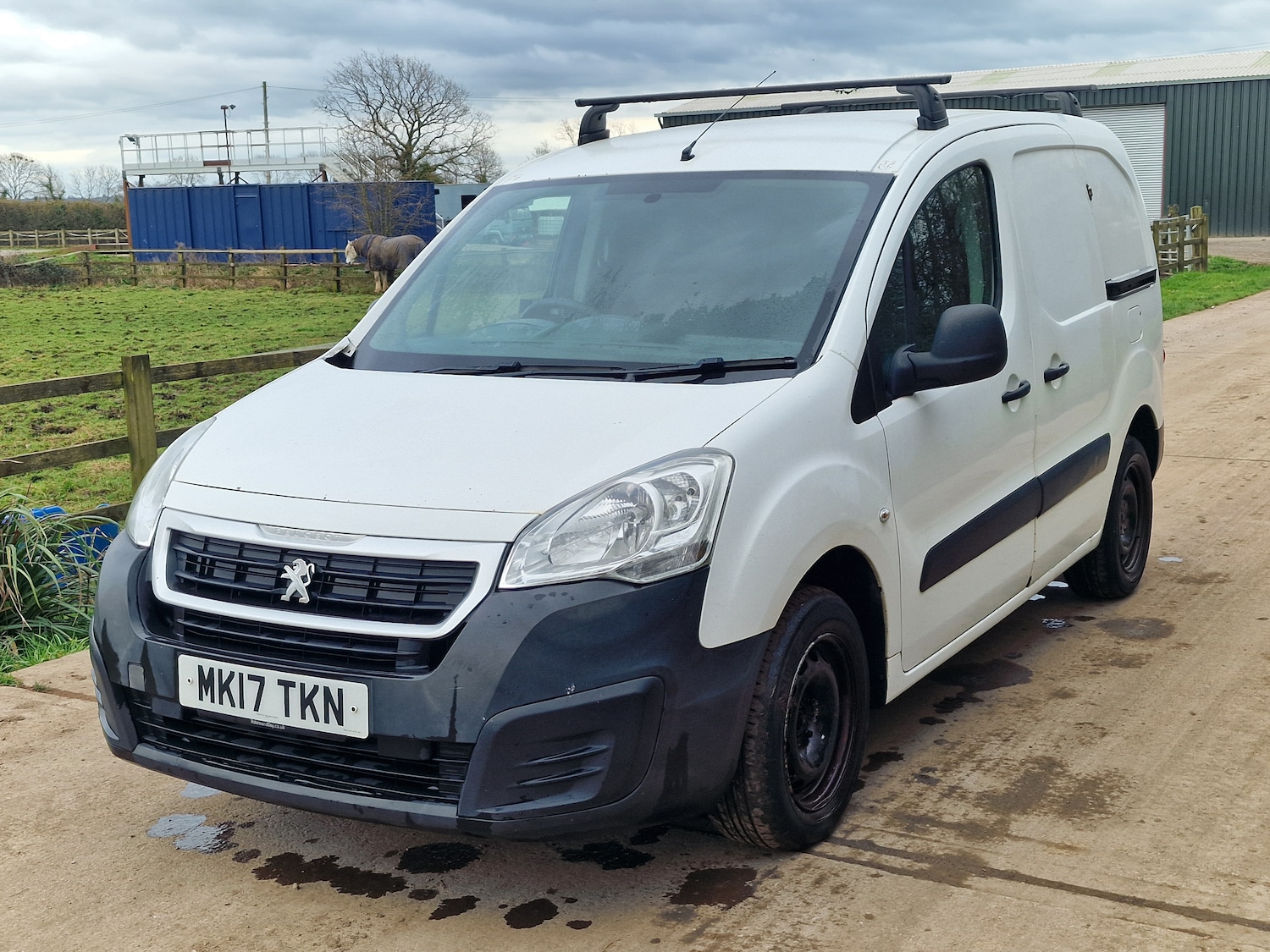 Used Peugeot Partner 2017 for sale - 77845444: Photo 3