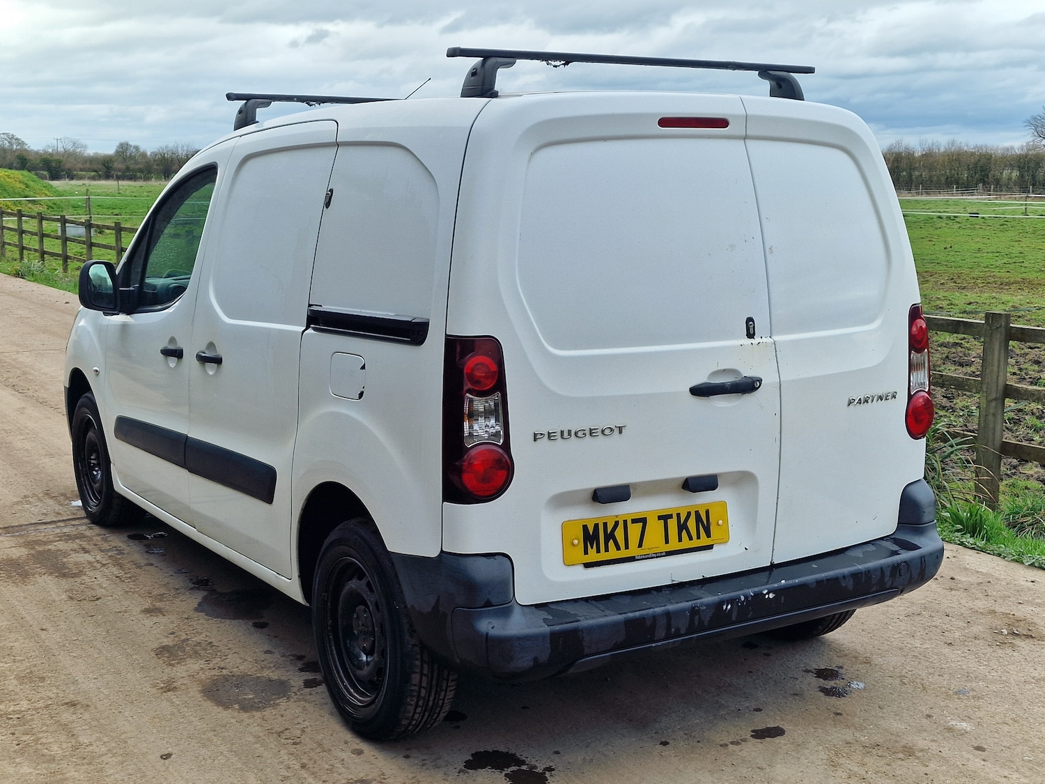 Used Peugeot Partner 2017 for sale - 77845444: Photo 8