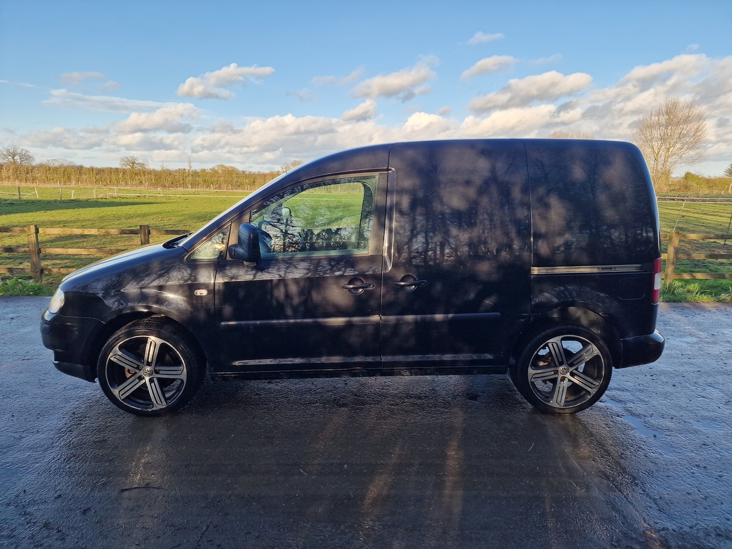 Used Volkswagen Caddy 2010 for sale - 78026055: Photo 9