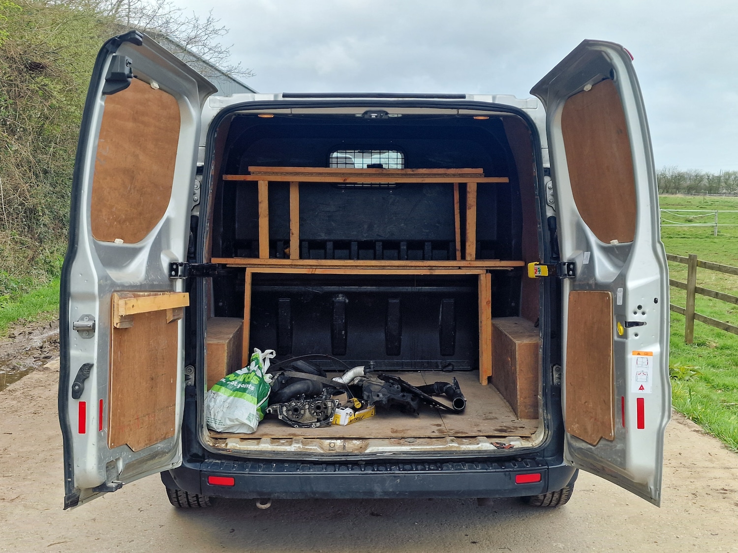 Used Ford Transit Custom 2018 for sale - 78077949: Photo 9