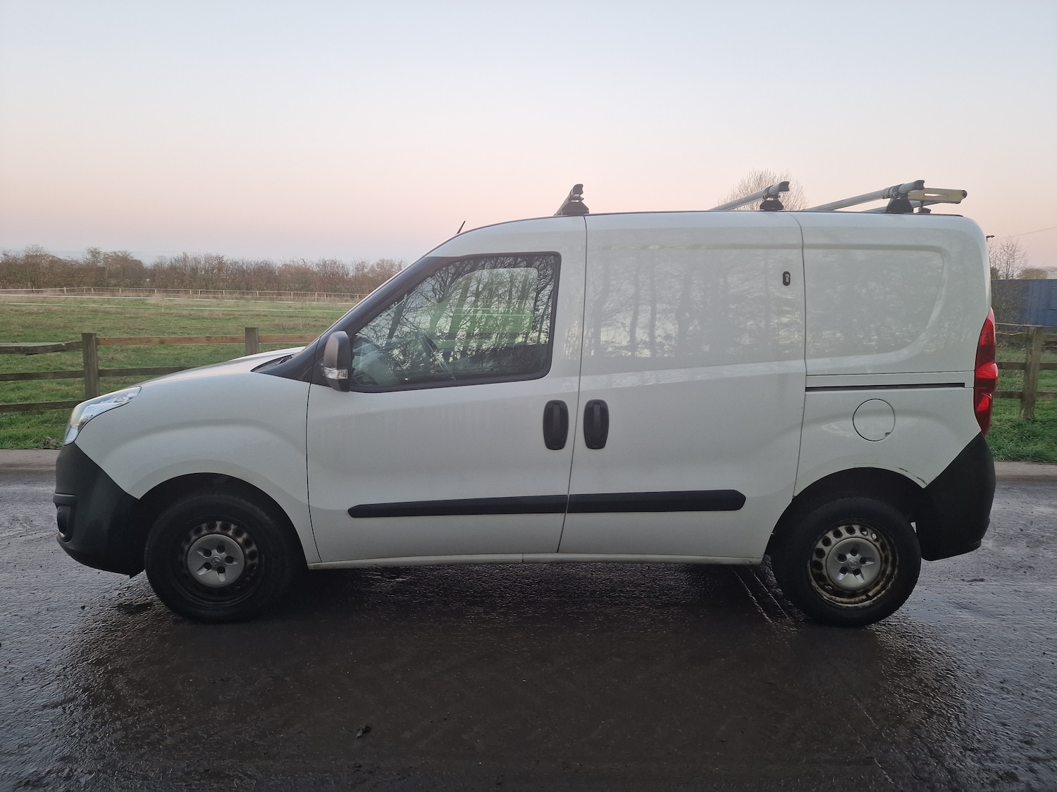 Used Vauxhall Combo 2018 for sale - 76697276: Photo 10