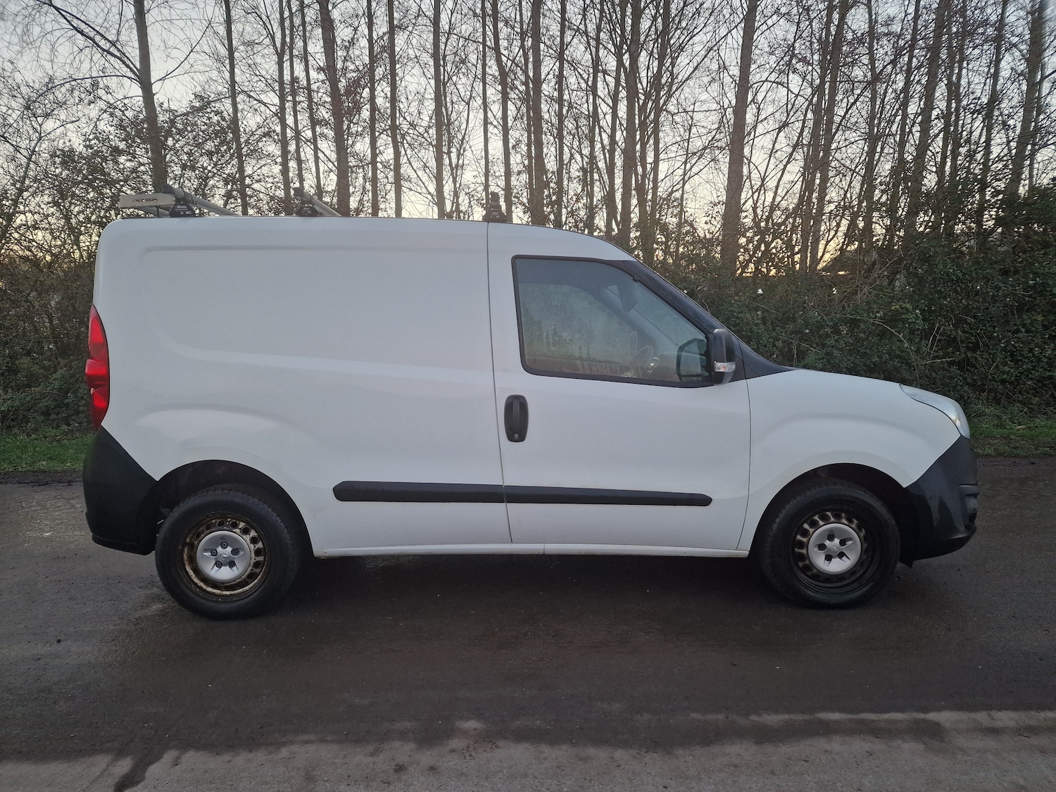 Used Vauxhall Combo 2018 for sale - 76697276: Photo 4