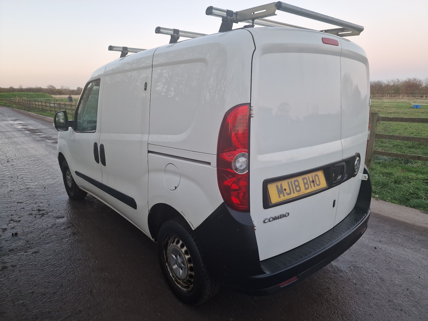 Used Vauxhall Combo 2018 for sale - 76697276: Photo 7