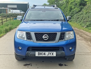 Used Nissan Navara 2014 for sale - 78501960: Photo