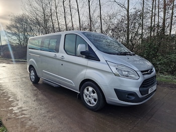 Used Ford Tourneo Custom 2016 for sale - 77210321: Photo