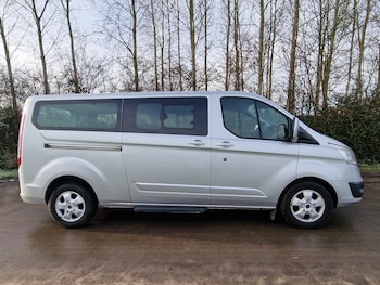 Used Ford Tourneo Custom 2016 for sale - 77210321: Photo