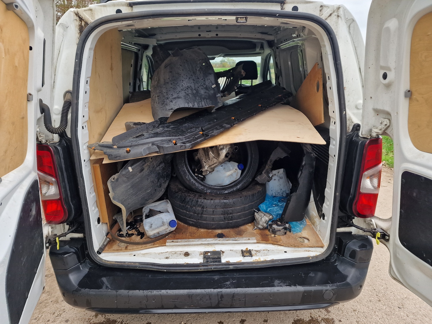 Used Citroen Berlingo 2022 for sale - 76287510: Photo 9