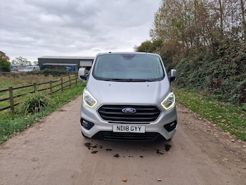 Used Ford Transit Custom 2018 for sale - 76198587: Photo