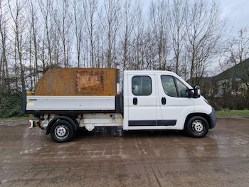 Used Peugeot Boxer 2017 for sale - 77289363: Photo