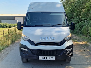 Used Iveco Daily 2019 for sale - 79044571: Photo