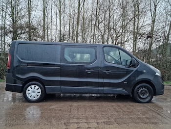 Used Vauxhall Vivaro 2016 for sale - 77515484: Photo
