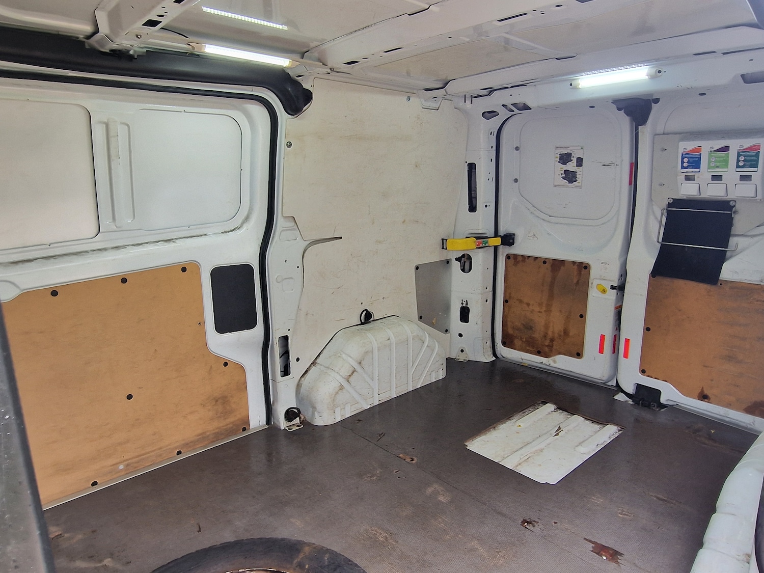 Used Ford Transit Custom 2017 for sale - 77872328: Photo 11