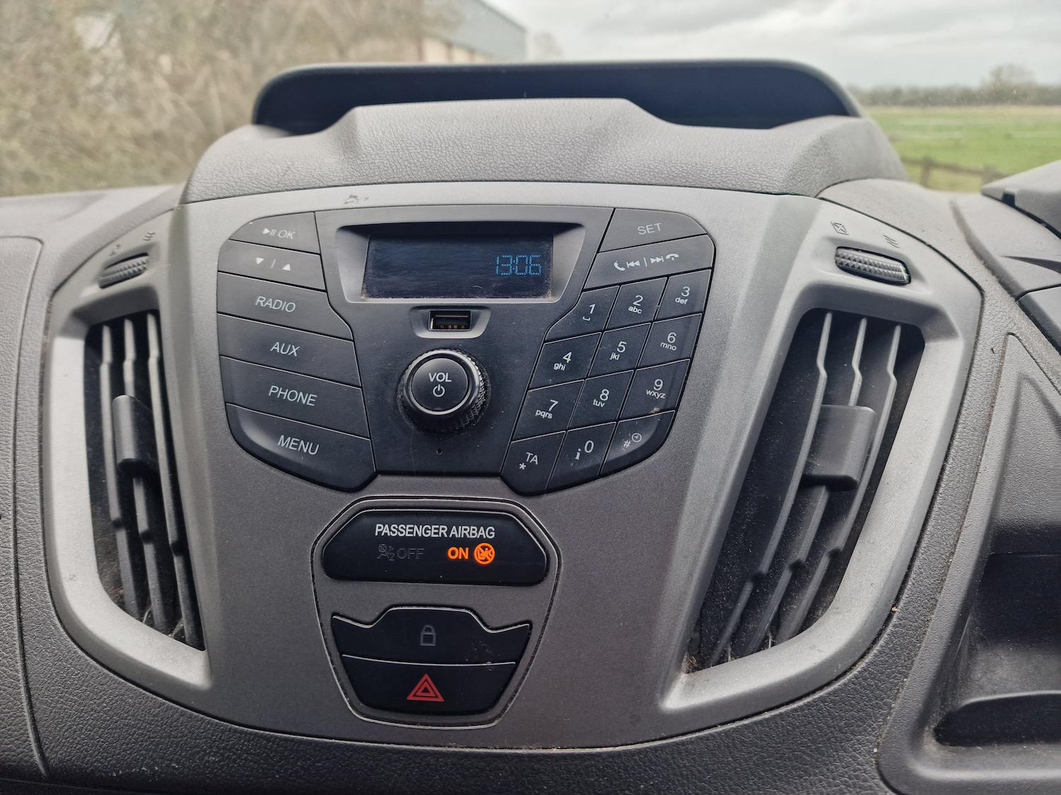 Used Ford Transit Custom 2017 for sale - 77872328: Photo 20