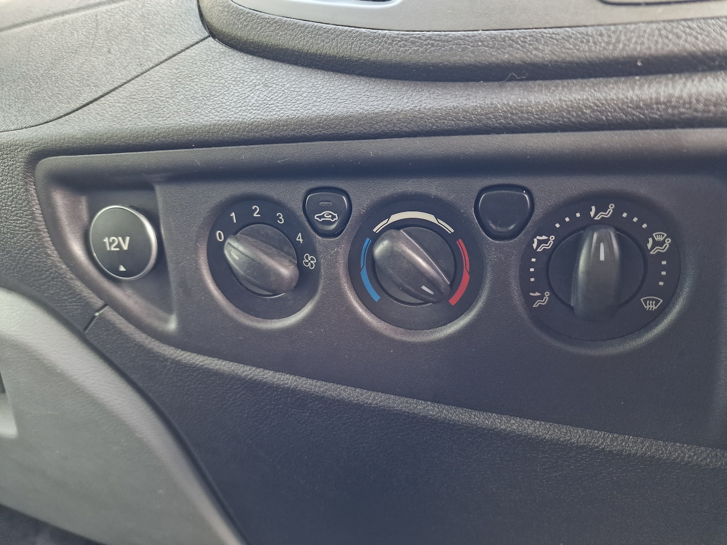 Used Ford Transit 2015 for sale - 78125268: Photo 14