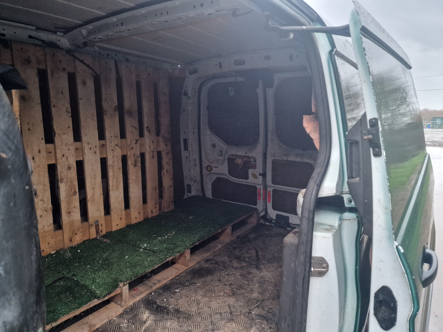 Used Ford Transit Connect 2015 for sale - 76957049: Photo 12