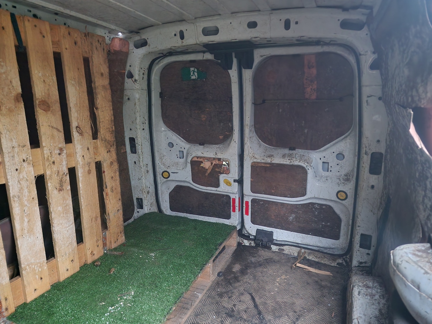 Used Ford Transit Connect 2015 for sale - 76957049: Photo 18