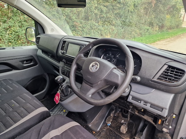 Used Vauxhall Vivaro 2020 for sale - 76287509: Photo 12