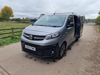 Used Vauxhall Vivaro 2020 for sale - 76287509: Photo 3