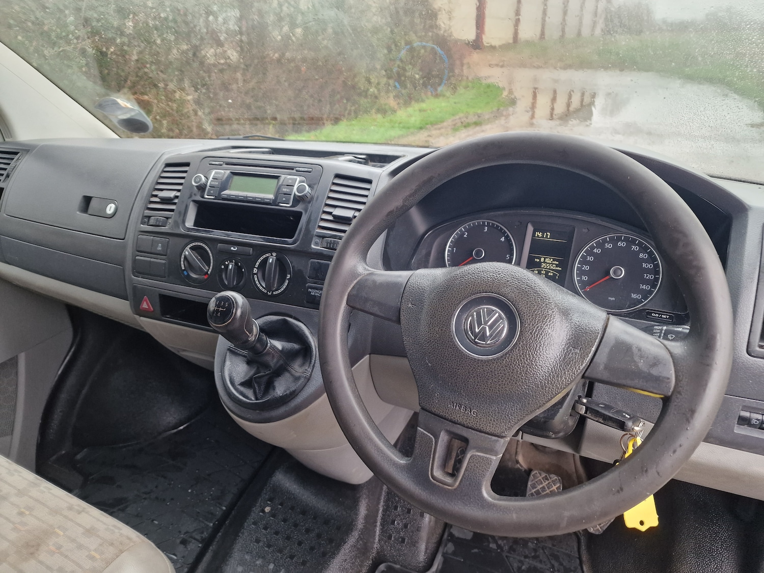 Used Volkswagen Transporter 2011 for sale - 77536162: Photo 10